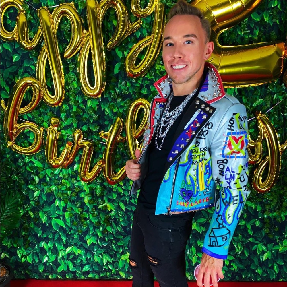 Meet your Posher, Dylan